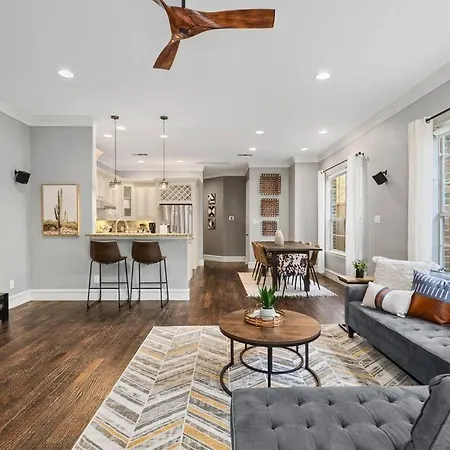 Luxury 4Br Dallas Home With Game Room And Fire Pit